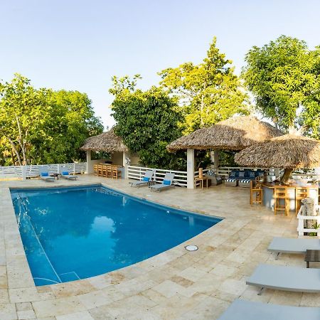 Blue Paloma Bed & Breakfast Lucea Exterior foto