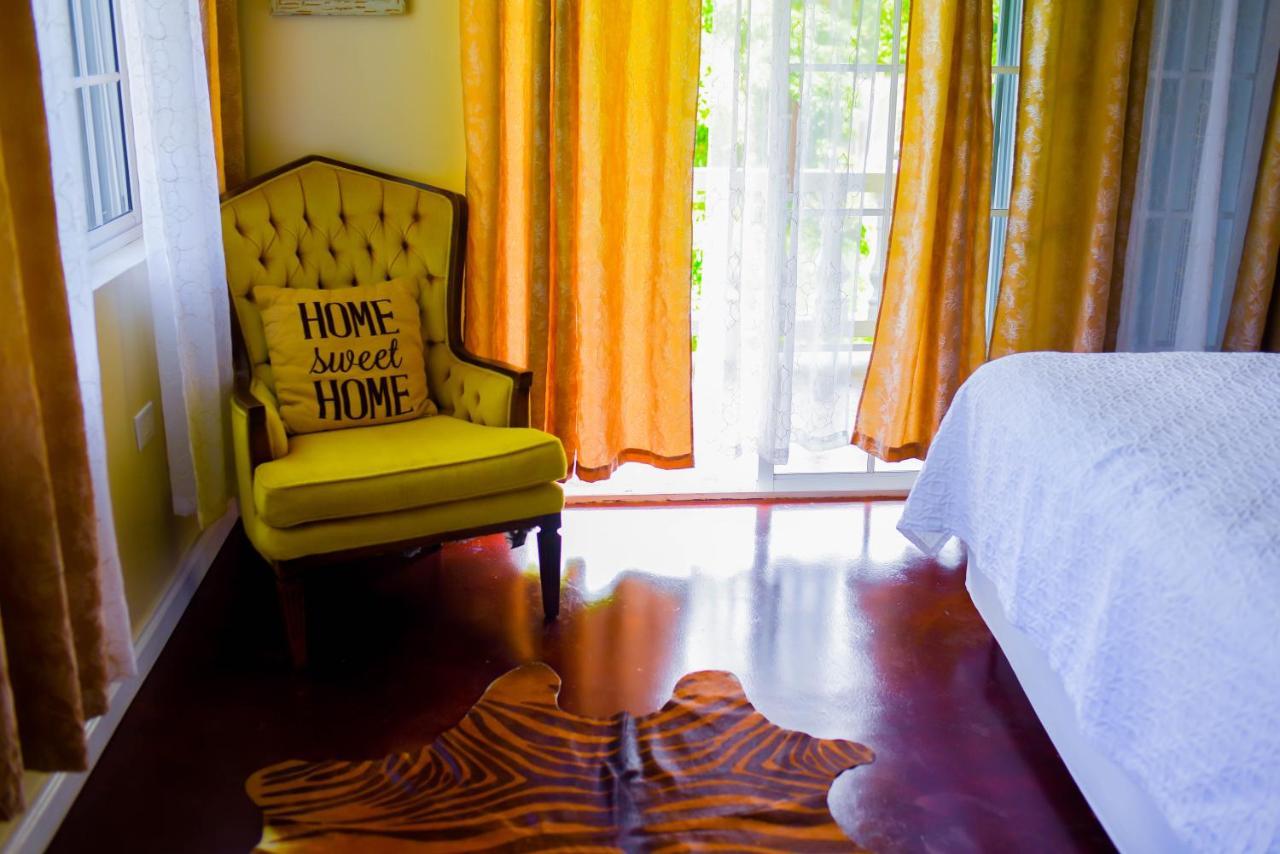 Blue Paloma Bed & Breakfast Lucea Exterior foto