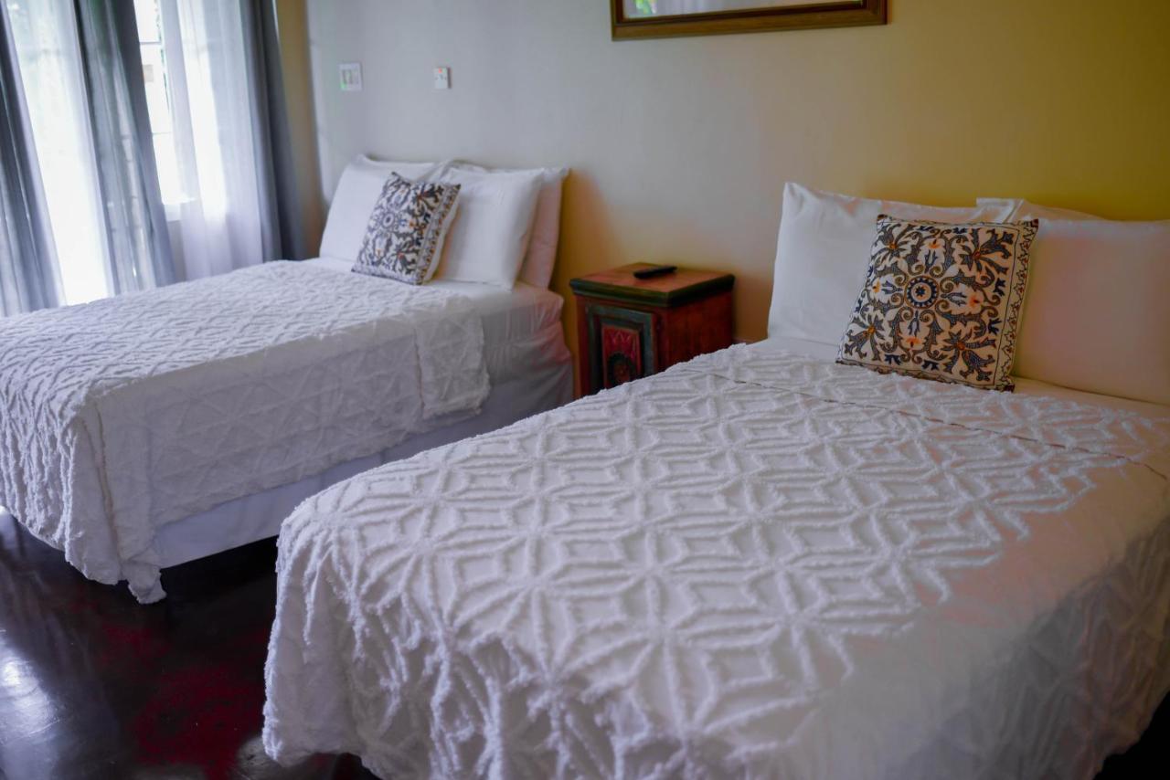 Blue Paloma Bed & Breakfast Lucea Exterior foto