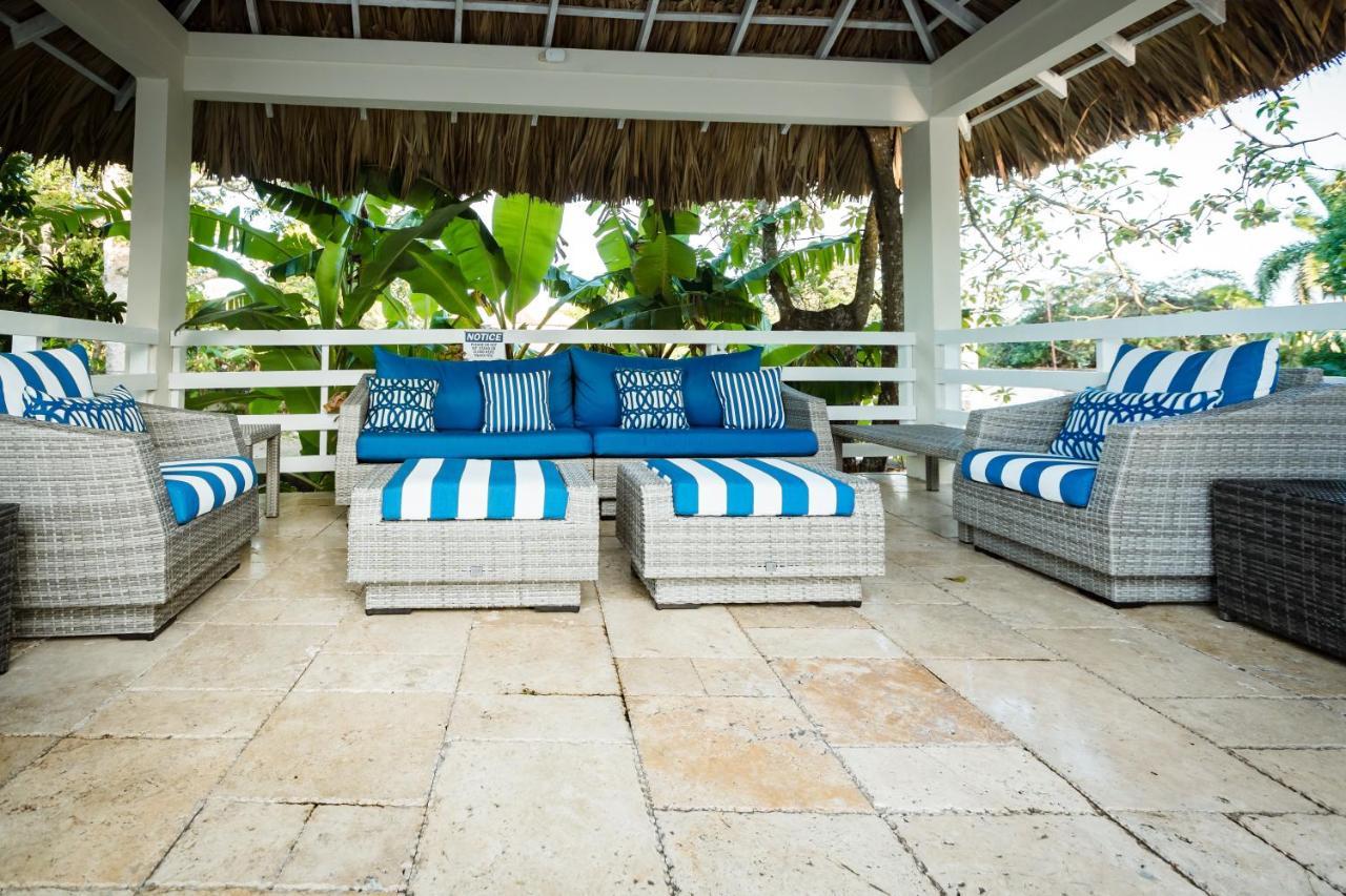 Blue Paloma Bed & Breakfast Lucea Exterior foto