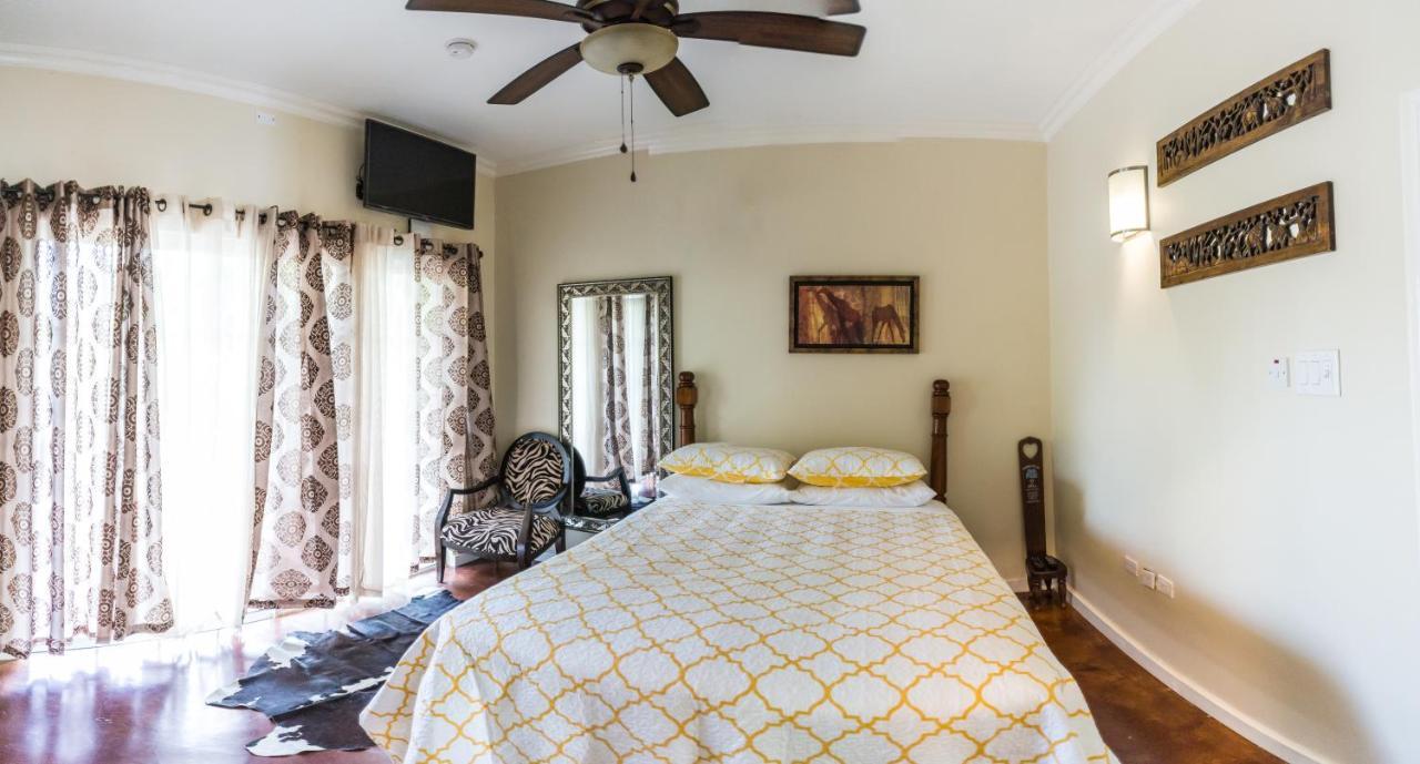 Blue Paloma Bed & Breakfast Lucea Exterior foto